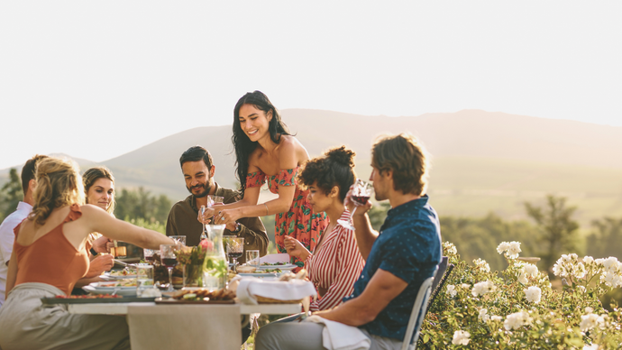 Sustainable Dinner Party: Tips for Hosting an Eco-Friendly Event